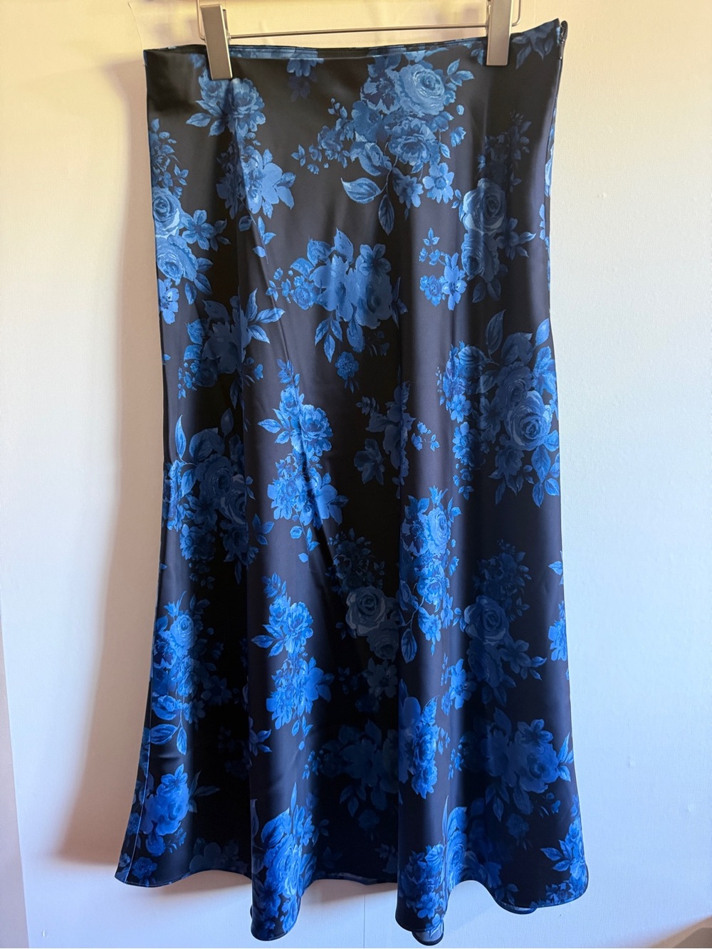 Talbots Petite 10P Blue Floral Satin slip Midi Maxi Skirt Dark Academia
